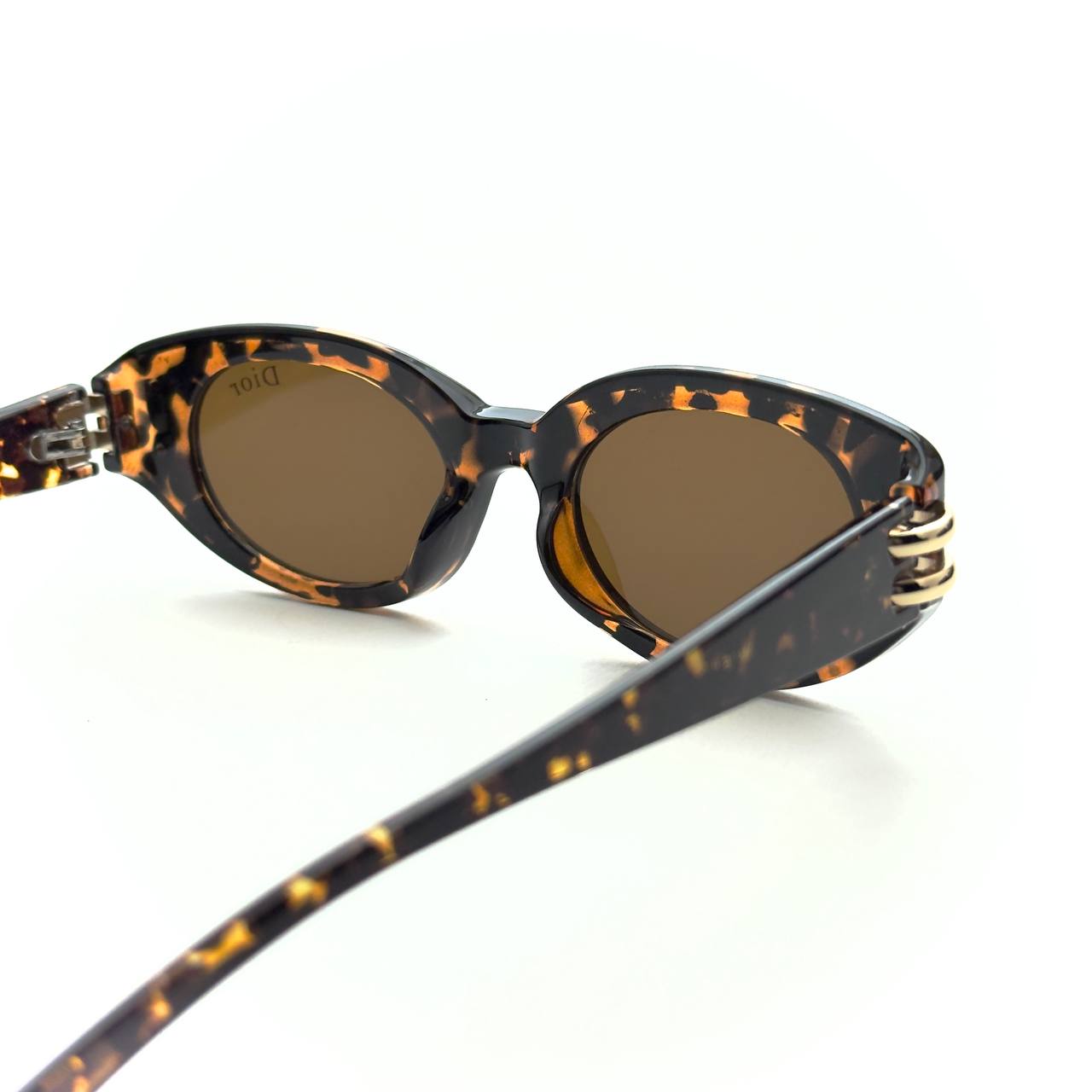 Dior Tortoise Oval - Brown Lens
